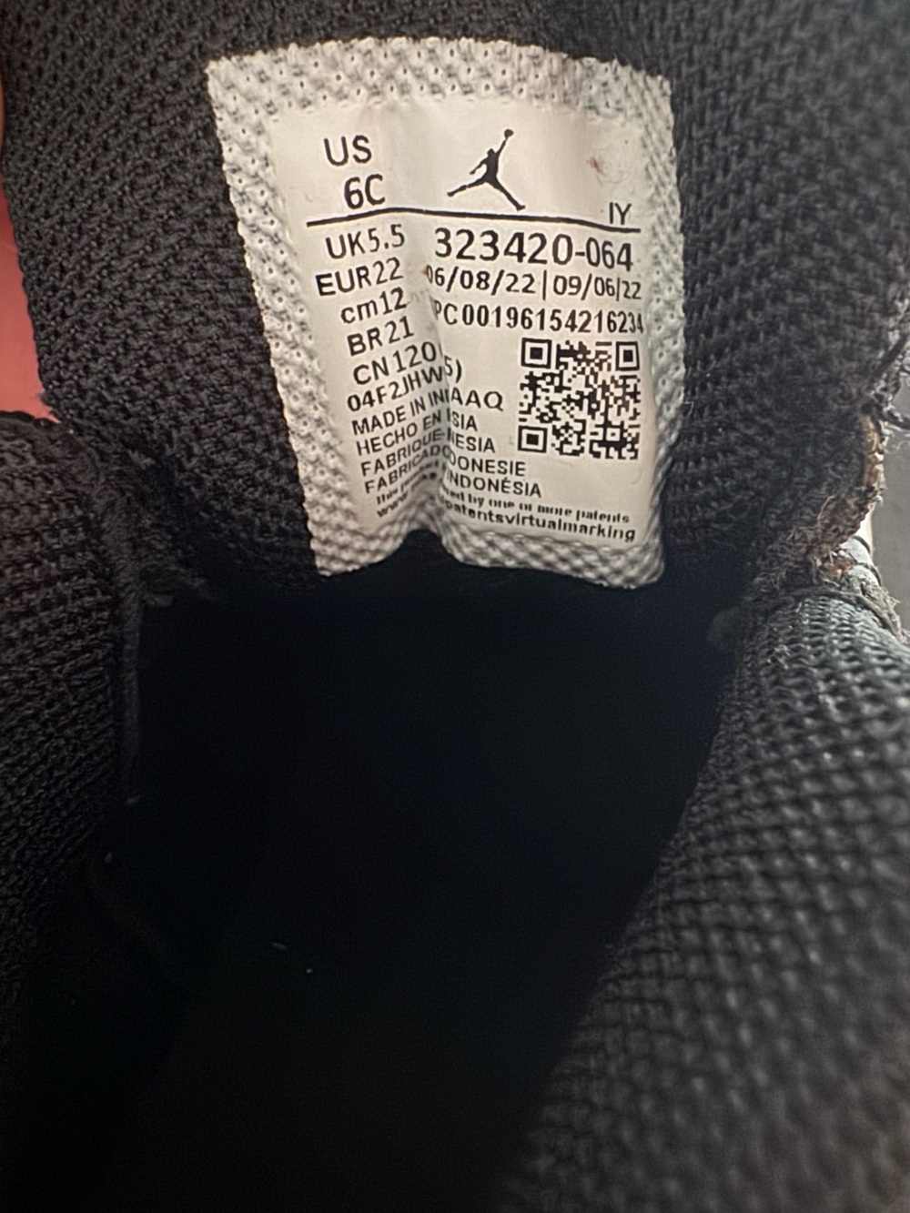 Kids Shoe Subcategory Identification - Picture 4 of 4